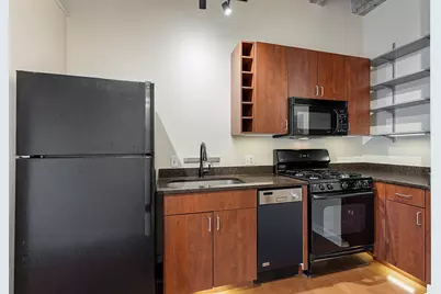 3150 N Sheffield Avenue #304, Chicago, IL 60657 - Photo 7