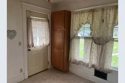 610 W Central Boulevard, Kewanee, IL 61443 - Photo 13