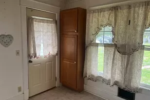 610 W Central Blvd, Kewanee, IL 61443 - Photo 13