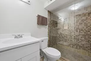 39 Freesia Dr, Romeoville, IL 60446 - Photo 33