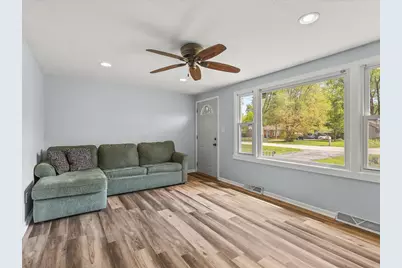 128 Wilson Avenue, Machesney Park, IL 61115 - Photo 7