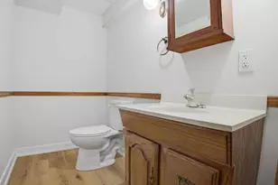 25 Devonshire Cir, Elgin, IL 60123 - Photo 23