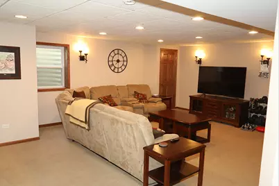 1000 Butterfield Circle E, Shorewood, IL 60404 - Photo 41