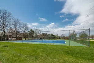 4303 W Shamrock Ln, McHenry, IL 60050 - Photo 23