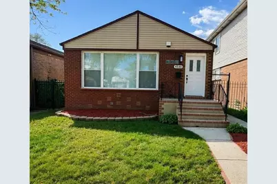 4540 S Leclaire Avenue, Chicago, IL 60638 - Photo 1