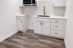 4540 S Leclaire Ave, Chicago, IL 60638 - Photo 11