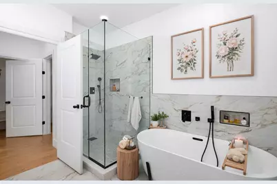904 N Trumbull Avenue, Chicago, IL 60651 - Photo 7