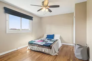 1058 N Boxwood Dr, Mount Prospect, IL 60056 - Photo 11
