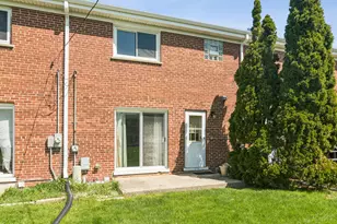 1058 N Boxwood Dr, Mount Prospect, IL 60056 - Photo 19