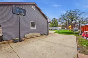 730 Koala Ct, Wilmington, IL 60481 - Photo 25