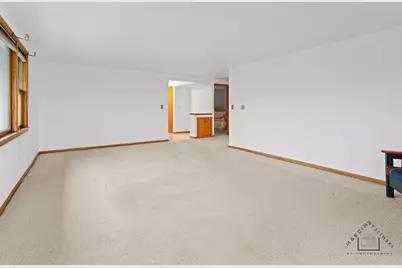 5440 W Windsor Avenue #3A, Chicago, IL 60630 - Photo 7