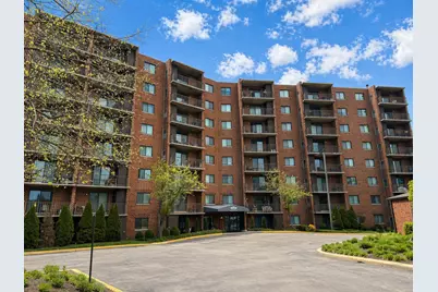 1 Bloomingdale Place #100, Bloomingdale, IL 60108 - Photo 1