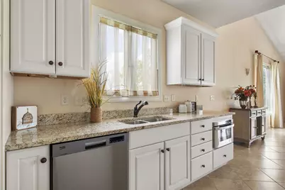 5310 Baraboo Court, Davenport, IA 52804 - Photo 21