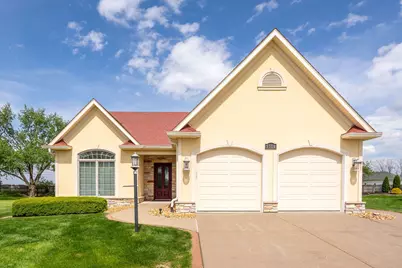 5310 Baraboo Court, Davenport, IA 52804 - Photo 1