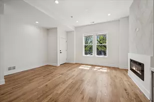 2002 W Huron St, Chicago, IL 60612 - Photo 45