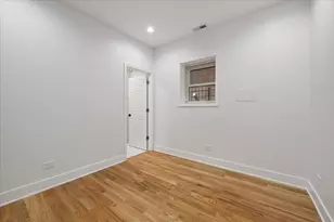 2002 W Huron St, Chicago, IL 60612 - Photo 21