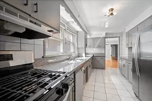 1414 Dobson St, Evanston, IL 60202 - Photo 11