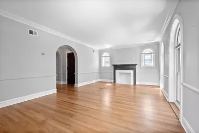 1414 Dobson Street #1, Evanston, IL 60202 - Photo 5