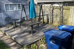 1018 Massena Ave, Waukegan, IL 60085 - Photo 17