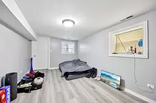 5309 W Henderson St, Chicago, IL 60641 - Photo 27
