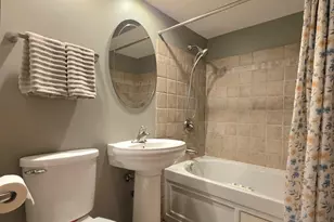 11607 S Nagle Ave, Worth, IL 60482 - Photo 13