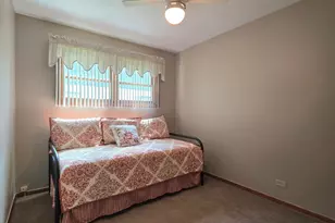 11607 S Nagle Ave, Worth, IL 60482 - Photo 15