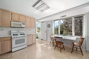601 Mulberry Pl, Highland Park, IL 60035 - Photo 9