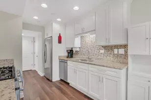 751 Dover Pl, Wheeling, IL 60090 - Photo 11