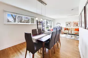 7645 Kilbourn Ave, Skokie, IL 60076 - Photo 5