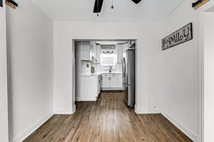 10829 S Maplewood Ave, Chicago, IL 60655 - Photo 11
