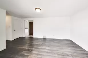 10128 Parke Ave, Oak Lawn, IL 60453 - Photo 17
