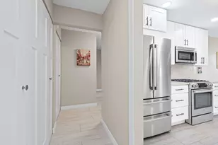 1205 E Hintz Rd, Arlington Heights, IL 60004 - Photo 11