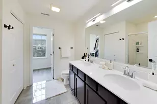 31 Oak Creek Ct, North Aurora, IL 60542 - Photo 13
