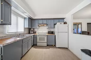 10340 S Pulaski Rd, Oak Lawn, IL 60453 - Photo 7