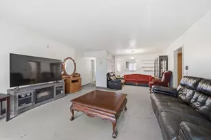 10340 S Pulaski Rd, Oak Lawn, IL 60453 - Photo 3