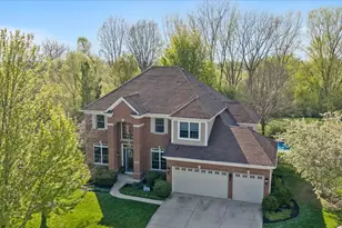 858 Hathaway Ct, North Aurora, IL 60542 - Photo 1