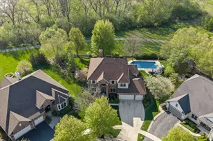 858 Hathaway Ct, North Aurora, IL 60542 - Photo 3