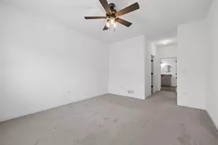 408 Holland Dr, Joliet, IL 60436 - Photo 17