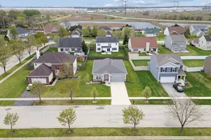 408 Holland Dr, Joliet, IL 60436 - Photo 31