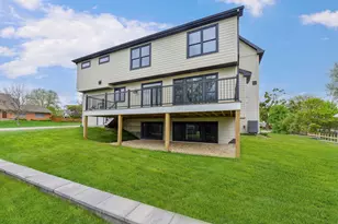 4600 Sterling Rd, Downers Grove, IL 60515 - Photo 41
