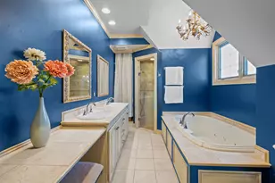 1288 Ridgewood Dr, Highland Park, IL 60035 - Photo 17