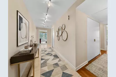 57 E Delaware Place #3102, Chicago, IL 60611 - Photo 3
