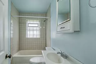 4113 W Crystal Lake Rd, McHenry, IL 60050 - Photo 11