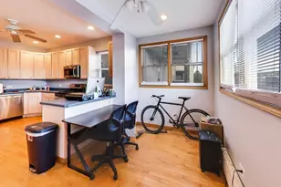 5147 W Cullom Ave, Chicago, IL 60641 - Photo 21