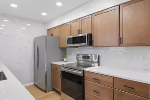 312 Homestead Dr, Bolingbrook, IL 60440 - Photo 15