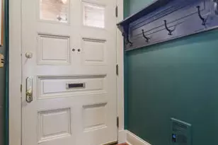 1211 Hinman Ave, Evanston, IL 60202 - Photo 3