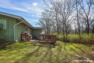 6715 Giant Oaks Rd, Wonder Lake, IL 60097 - Photo 5