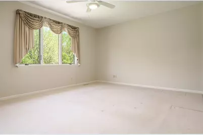 [Address not provided], Rockford, IL 61107 - Photo 19