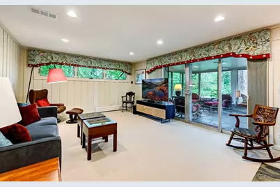 629 W Elm Street, Wheaton, IL 60189 - Photo 21