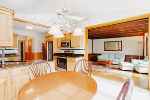6239 N Lenox Ave, Chicago, IL 60646 - Photo 11